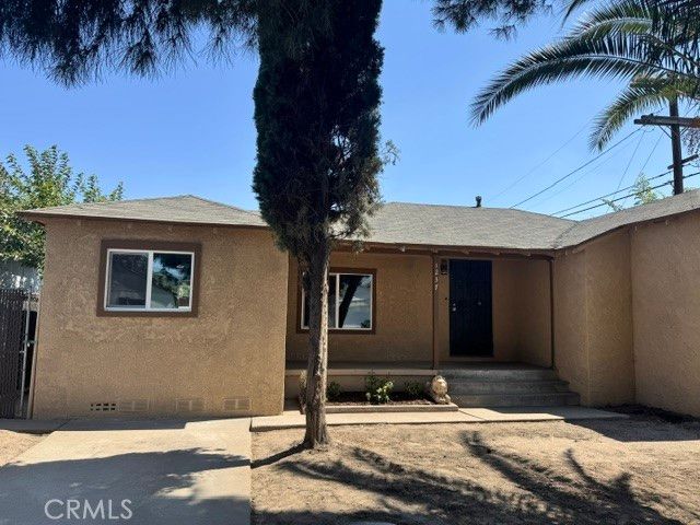 1237 Roxbury Dr, San Bernardino, CA 92404