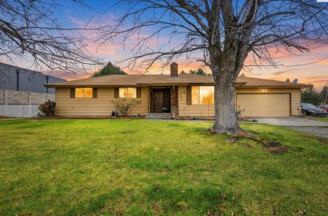 902 S  Kellogg St, Kennewick, WA 99336