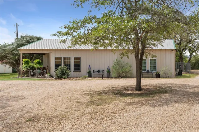 10996 County Road 311, Rockdale, TX 76567