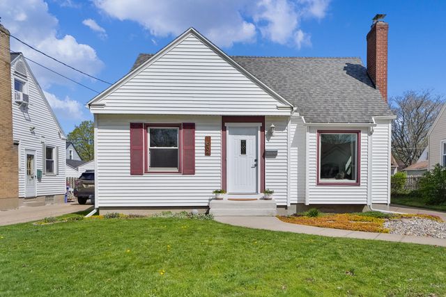 1664 Fremont Ave NW, Grand Rapids, MI 49504