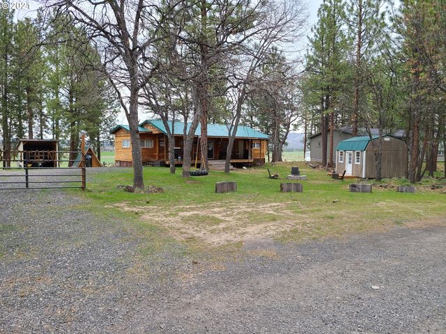 29 N  Frontage Rd, Tygh Valley, OR 97063