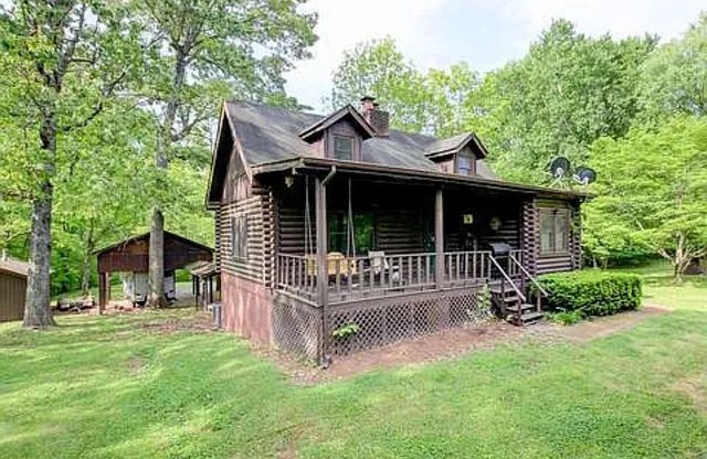 1321 Garrettsburg Rd, Clarksville, TN 37042