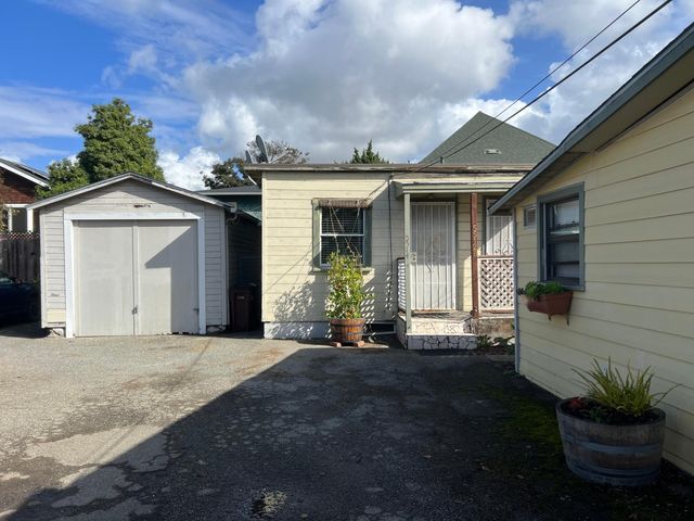 5514 Beaudry St, Emeryville, CA 94608