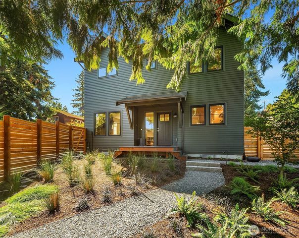 10419 41st Avenue SW #B, Seattle, WA 98146