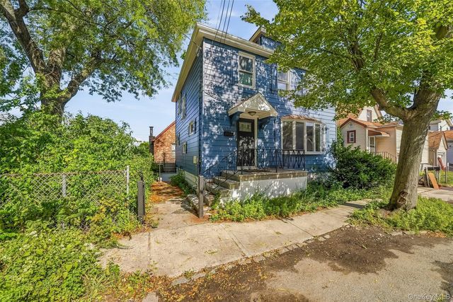 3079 Fearn Place, Bronx, NY 10465