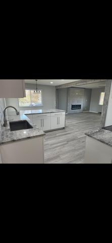 3486 Trabue Rd, Columbus, OH 43204