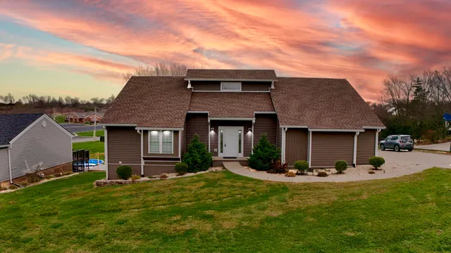 104 Silvercreek Dr, Danville, KY 40422