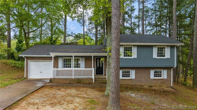 207 Livermore Dr, Fayetteville, NC 28314