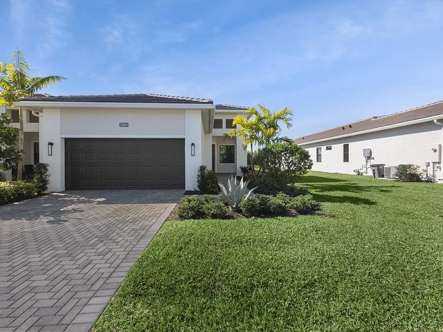 15890 Key Biscayne Ln, Loxahatchee, FL 33470
