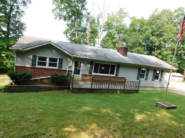 212 Stony Hill Rd, West Middlesex, PA 16159