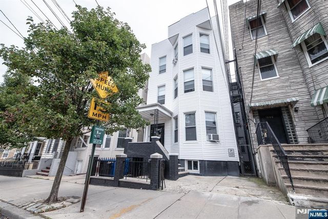 1808 West Street, Union City, NJ 07087