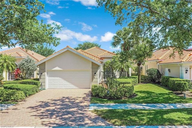 3755 Whidbey Way, Naples, FL 34119
