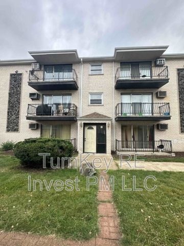 1685 Harbor Ave, Calumet City, IL 60409
