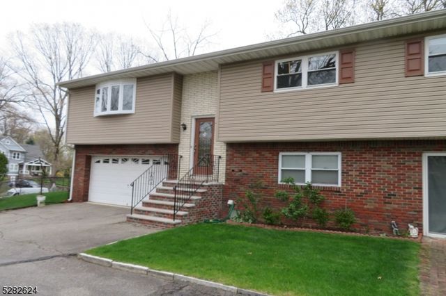 25 Storms Ave #1, Haskell, NJ 07420