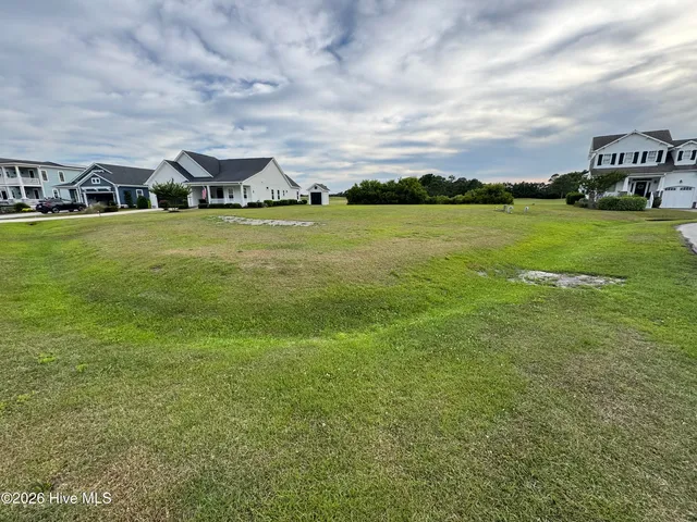 112 Crows Nest Cir #6, Beaufort, NC 28516