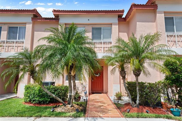 542 NW 208th Ter #542, Hollywood, FL 33029