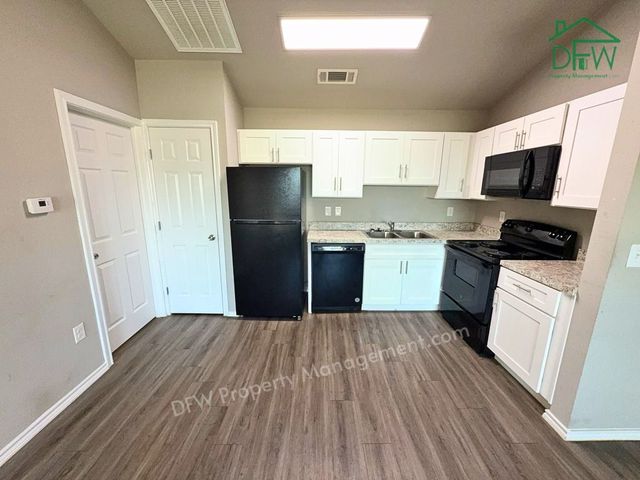 6108 Abrams Rd #222, Dallas, TX 75231