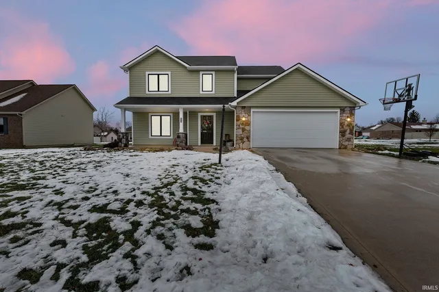 317 W  Deer Trl, South Whitley, IN 46787