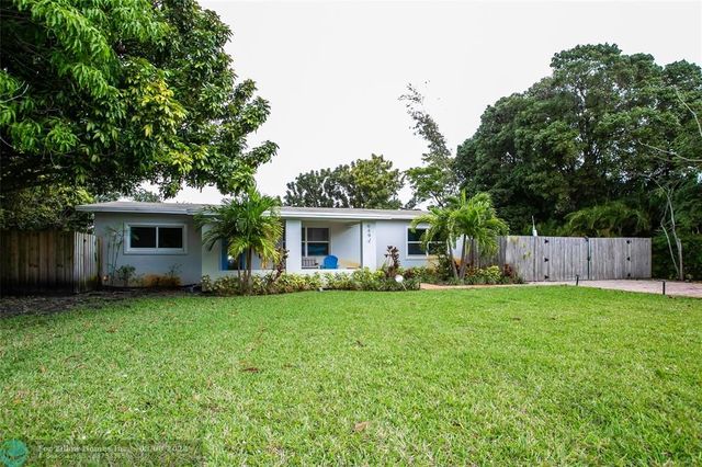 649 NW 42nd St, Oakland Park, FL 33309
