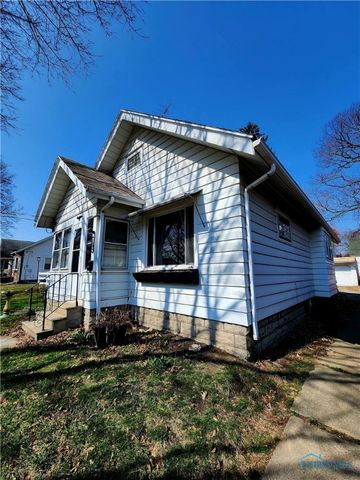 2006 Loxley Rd, Toledo, OH 43613