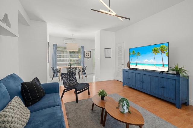 1335 Lincoln Rd #ID1540545P, Miami Beach, FL 33139