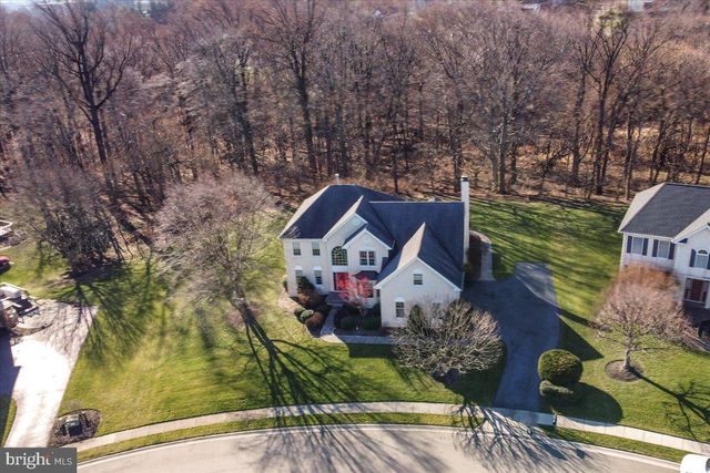 4 Hanson Ln, Hockessin, DE 19707