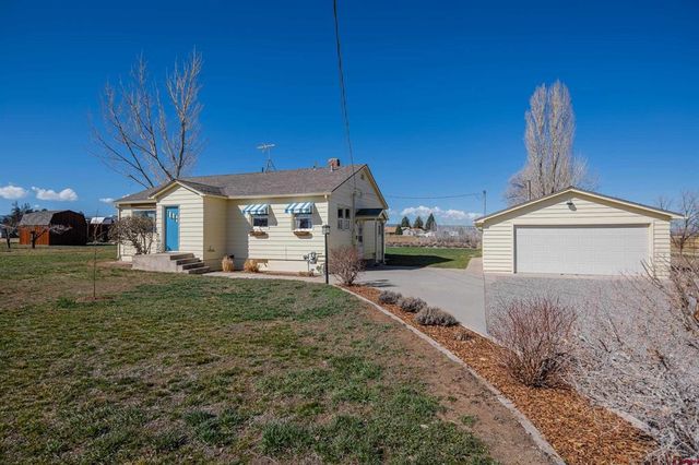 14755 6300th Rd, Montrose, CO 81403