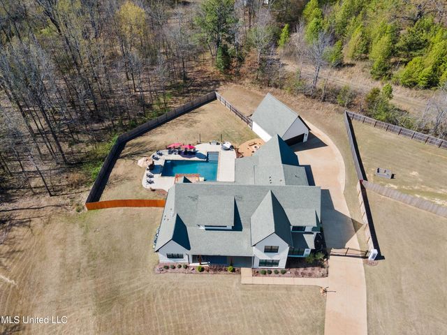 3711 Wilkerson Dr, Southaven, MS 38672