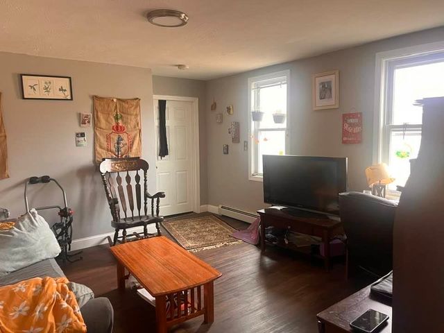 41 Park St #2, Dover, NH 03820