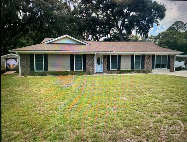 601 Leaning Oaks Drive, Savannah, GA 31410