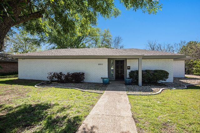 6913 Chickering Rd, Fort Worth, TX 76116