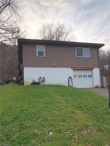120 Liberty Ave, Weirton, WV 26062