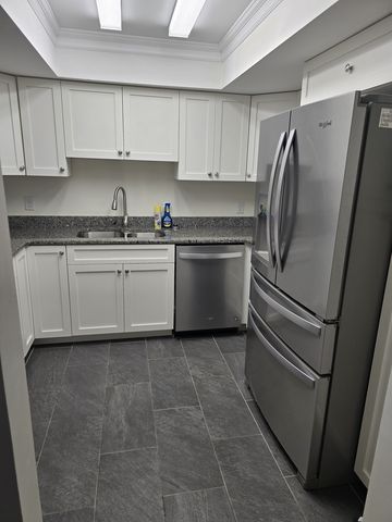 579 Midway Dr #B, Ocala, FL 34472