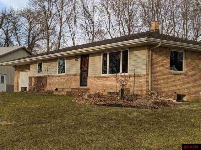 31077 601st Ave, Winthrop, MN 55396