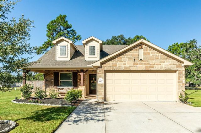 447 S  Amherst Dr, West Columbia, TX 77486