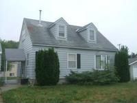 606 5th St SE, Dodge Center, MN 55927