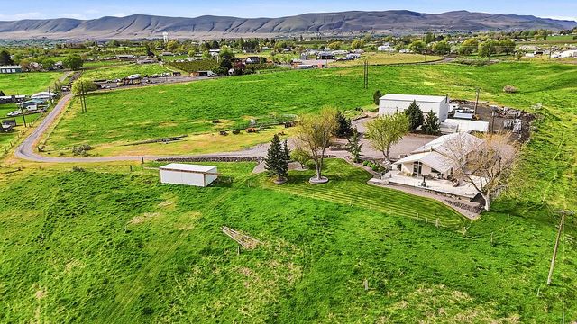 3114 E  Highland Ext, Benton City, WA 99320