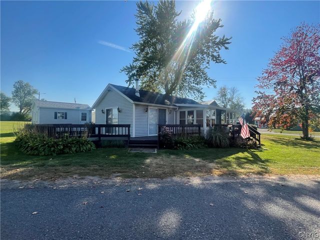 205 Cartier Ave, Clayton, NY 13624