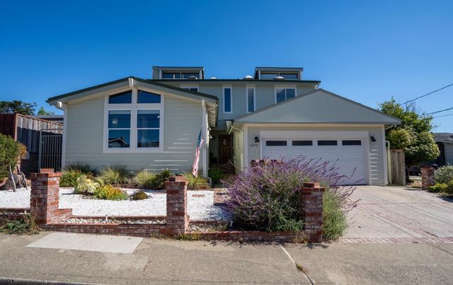 1071 View Way, Pacifica, CA 94044