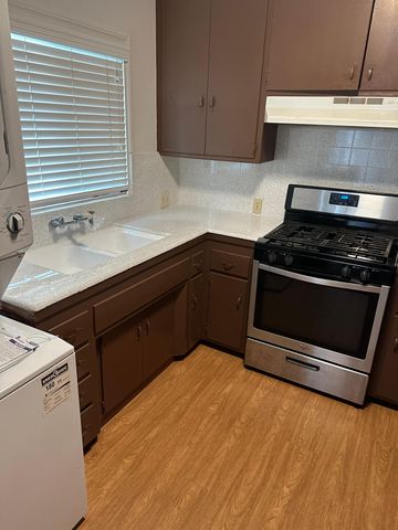 2410 S  Carolina St #A, San Pedro, CA 90731