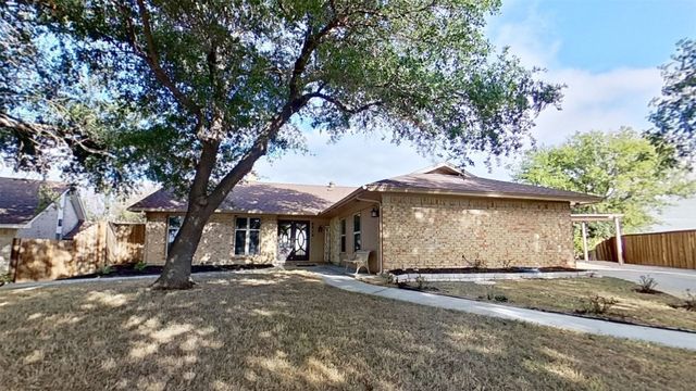 8816 S  Normandale St, Fort Worth, TX 76116