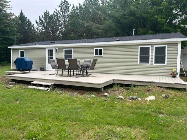 10316 Wheeling Rd, Carp Lake, MI 49718