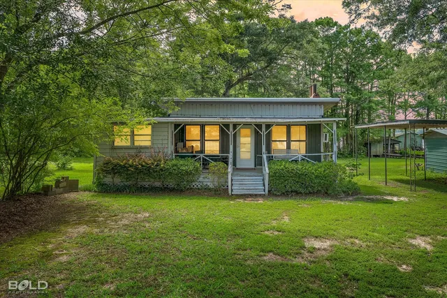 11259 Ferry Lake Rd, Oil City, LA 71061