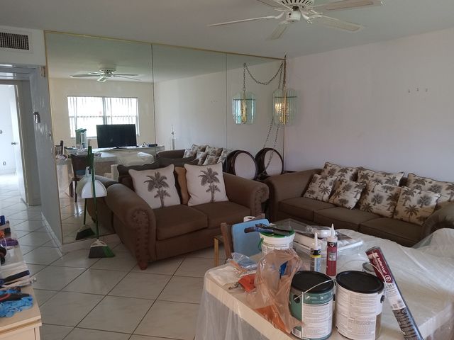 209 Waterford Cir #I, Delray Beach, FL 33446