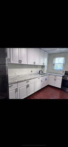 527 Harrison St, Allentown, PA 18103