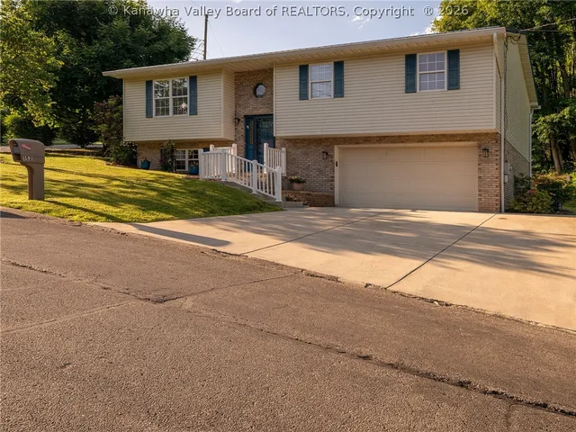 152 Scott Acres, Scott Depot, WV 25560