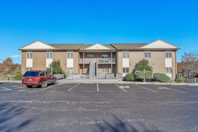 1175 Mariners Way #59, Huddleston, VA 24104