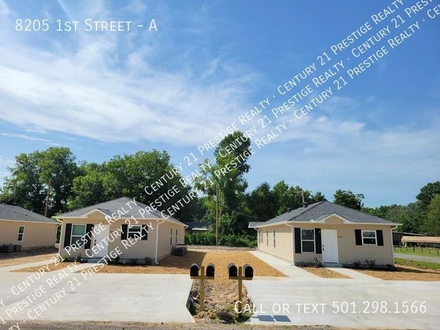 8205 1st St #A, North Little Rock, AR 72117