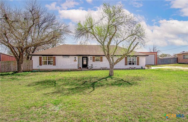 519 Pleasant View Rd, Troy, TX 76579