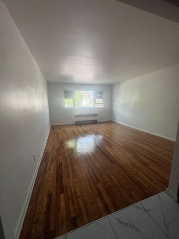 Address Not Disclosed, Bronx, NY 10467